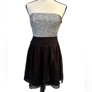 Express strapless sequin cocktail dress silver sequin top flow black bottom Sz 0